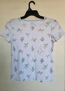 Croft And Barrow PXS The  Classic Tee White Floral Print Crew neck Shirt NEW - Picture 1 of 3