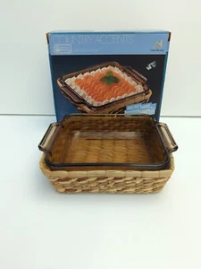 Plato para hornear de vidrio en cesta de ratán ancla vintage 8" por 8" 1,7 litros - Imagen 1 de 9