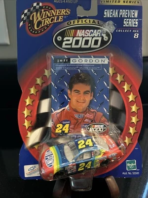 Jeff Gordon 2000 Winners Circle Sneak Preview Limited Series 1:64 Dupont - Image 1 of 2
