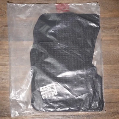 Tapetes de assoalho acarpetados originais do fabricante Subaru Forester J501SSC201AR 2009-2013 - Imagem 1 de 4