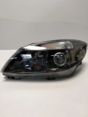 HELLA 1EL 010 417-491 Halogen/FF/DE-HauptScheinwerfer - Skoda Fabia II (542) - s - Bild 1 von 3