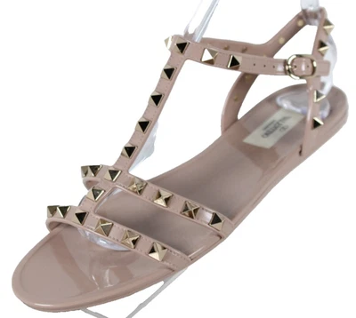 Sandalias planas con tiras ROCKSTUD de goma gelatina beige nude VALENTINO 39 Foto 1 de 4