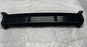 2019 -2024 Audi E-TRON Shutter baffle OEM 4KE121223 NEW - Picture 1 of 11