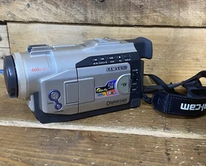 Samsung SCD80 Mini-DV Digital Video Camera W/ Battery No Charger Untested As Is - Picture 1 of 8