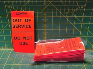 100 Stück ""Out of Service"" Tag GPU Nuclear 6"" x 3"" ROT ORANGE - Bild 1 von 3