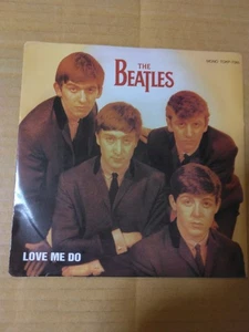 Japanese press 7" Debut 30th anniversary edition THE BEATLES LOVE ME DO - Picture 1 of 9