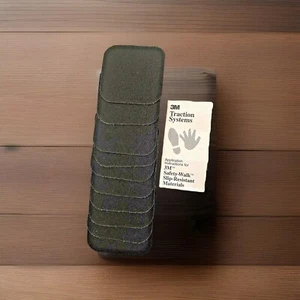 3M 610 Safety Walk 4 Inch x 4 Inch Pre Cut Black Treads 10 Pack - Picture 1 of 4