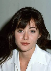 PHOTO taille au choix SHANNEN DOHERTY (71) - Bild 1 von 1