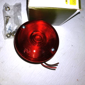 Luz de señal de freno/cola/giro PM 428 - Nuevo stock antiguo - Imagen 1 de 2