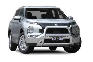 Mitsubishi Outlander Nudgebar (08/2021 on) ECB NB7M233 ####### MAKE AN OFFER - Picture 1 of 5