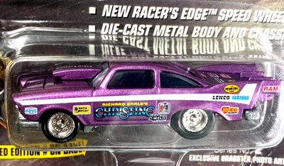 2 Johnny Lightning Dragsters RICHARD EARLE Christine 58 Fury púrpura/Jukebox PP Foto 1 de 4