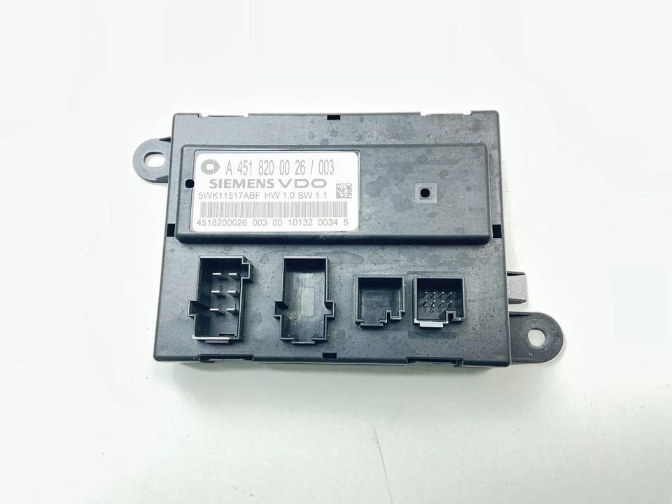 CENTRALINA CHIUSURA CENTRALIZZATA PER SMART Fortwo Coupé (W451) A4518200026 3B2 - Immagine 1 di 3