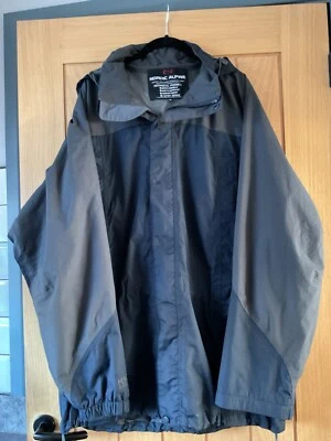 Mens Nordic Alpine Hooded Waterproof Breathable Seamed Coat Size XL - Image 1 of 4