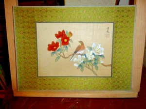 Seidenmalerei China signiert Kirschblüte mit rotem Vogel um 1930 a Nachlass - Bild 1 von 9