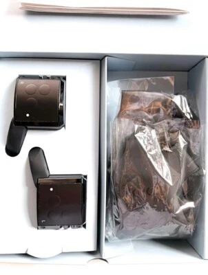 YA-MAN  EMS Mask Medilift Eye Facial Device Eye Care Heater EPE10BB   EPE-10BB - Image 1 of 4