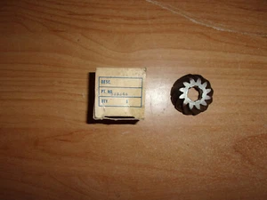 FABRICANTE DE EQUIPOS ORIGINALES OMC JOHNSON EVINRUDE PIÑÓN 313343 SE ADAPTA A 55, 60, 65, 70 Y 75 HP VER DETALLES - Imagen 1 de 5