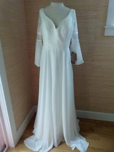Light in the Box NWT Empire Wedding Dress w/Train Destination sz 14 38 DDD? Cups - Picture 1 of 11