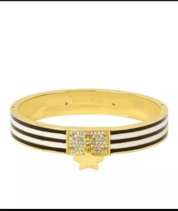 Henri Bendel Bangle Bracelet ENAMEL STAR Gold Black Bangle EUC - Picture 1 of 15
