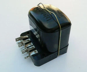 Negative Earth Electronic Assisted Dynamo 12V Regulator RB106 37066 130052 - Picture 1 of 1