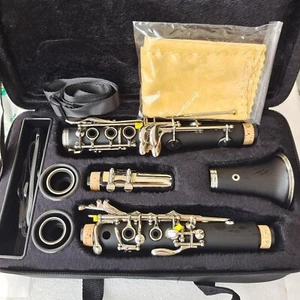 Excellent Clarinet with Case C Key Ebonite Two Barrel Good Sound Band - Picture 1 of 7