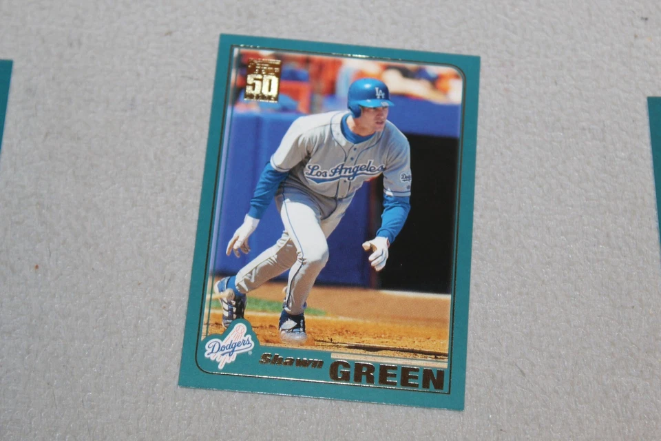 2001 Topps Baseball Card Complete Finish Fill Your List Set U-Pick #1-250 - Image 1 of 1