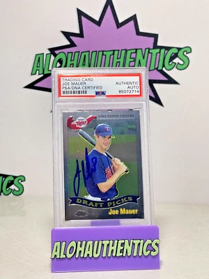 JOE MAUER SIGNED 2002 TOPPS CHROME #622 RC ROOKIE AUTO  TWINS PSA HOF - Image 1 of 2