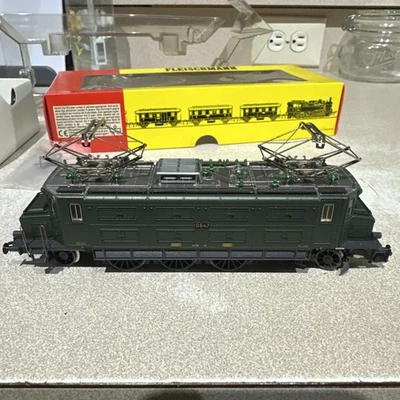 Fleischmann 2-6-4 Locomotora Eléctrica Ferrocarriles Federales Suizos, Ho Foto 1 de 4