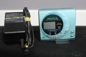 Sharp MD-MT18 MiniDisc Walkman avec chargeur - Imagen 1 de 9