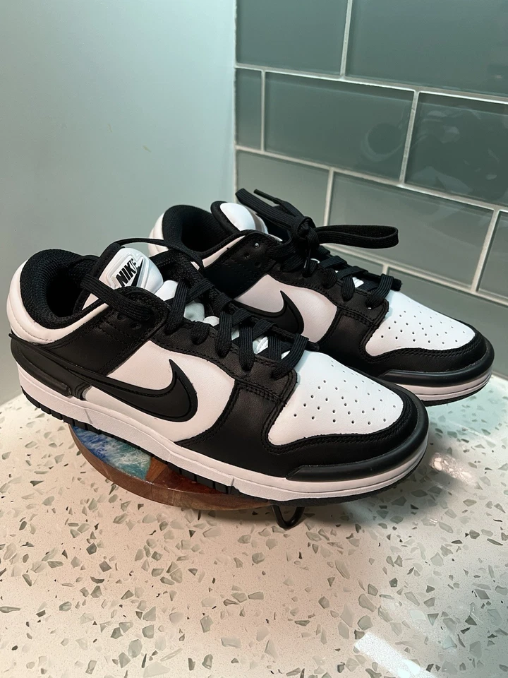 Nike Dunk Low Twist Nuevo en caja 7,5 W / 6 M Foto 1 de 4