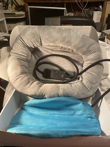 THERMO-HEATED Temperature -Controllable Comfy CAT DOG PET BED AND PAD - New!! - Picture 1 of 8