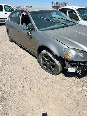 Used Speedometer Gauge fits: 2006 Nissan Altima cluster 2.5L 4 cylinder AT w/o A - Image 1 of 4