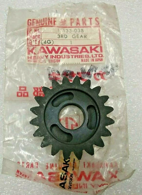 1974-1979 KAWASAKI KX125  3rd OUTPUT GEAR  20T PART# 13133-038 * - Imagem 1 de 4