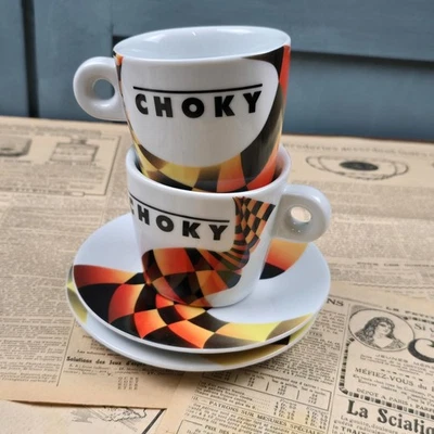 Lot de 2 tasses + sous-tasses Choky vintage – motif graphique coloré - Photo 1/4