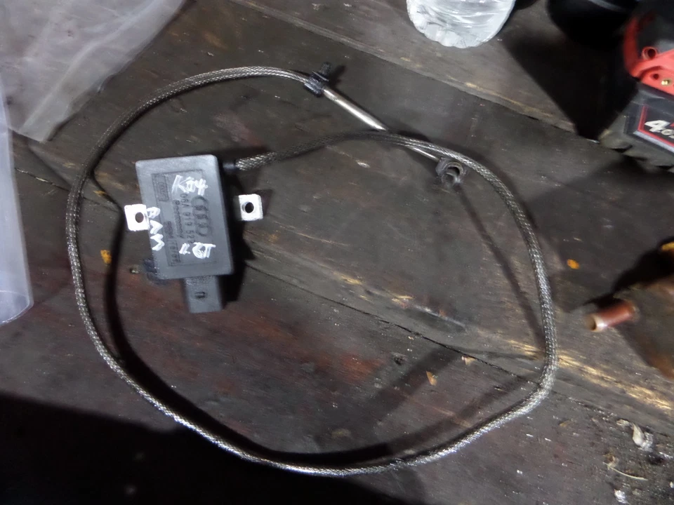 AUDI TT MK1 1.8T 225 BAM EGT SENSORE TEMPERATURA GAS SCARICO 06A919529 ORIGINALE - Immagine 1 di 1