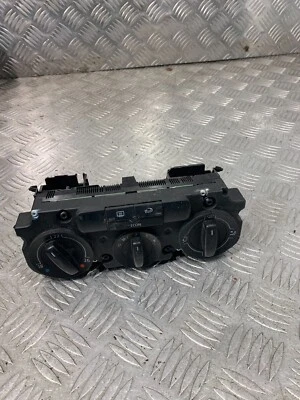 Volkswagen Golf 2006 panel de control climático #2 Foto 1 de 3