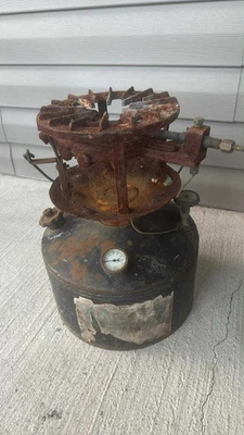 Vintage Coleman Handy Gas Plant Stove Model 575  RARE Made in USA - Image 1 of 4