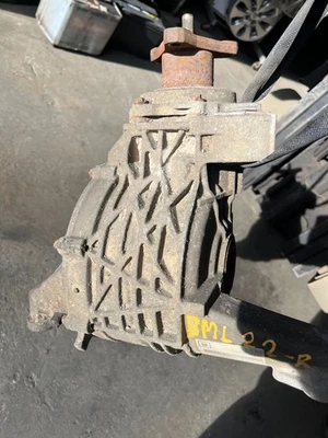 2005-2011 Cadillac STS Rear 3.23 Ratio Differential Carrier W/o Limited Slip OEM - Image 1 of 2