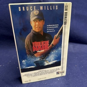 VHS Videokassette Tödliche Nähe mit Bruce Willis Thriller - Imagen 1 de 2