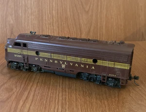 ** Athearn Pennsylvania Railroad #9506 Diesellok... Spur HO - Bild 1 von 6