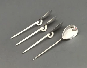 4 HALLMARKED SILVER CORINIUM STYLE TEASPOONS W SUCKLING LTD C1961 - Picture 1 of 23