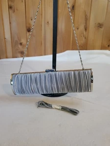 Lulu Townsend Designer Clutch Damen Handtaschen grau Abend Hochzeit elegant - Bild 1 von 7