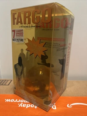 Fargo 1996 VHS Tape & Snow Globe Collector's Set Joel & Ethan Coen PolyGram — 第 1/4 张图片