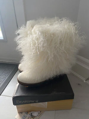 NEW BEARPAW  Boetis ll  Real White  Lamb Fur Wool Lined Boots Womens Size 12 NIB - Image 1 of 3
