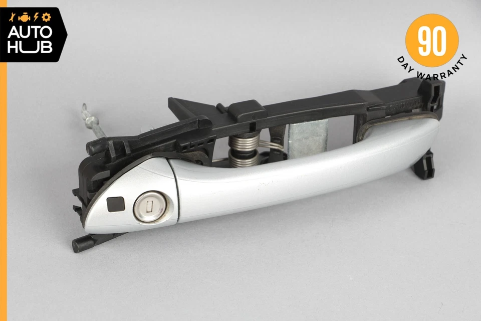 Левая ручка внешней двери со стороны водителя 05–11 Mercede R171 SLK350 SLK300 OEM - Изображение 1 из 4