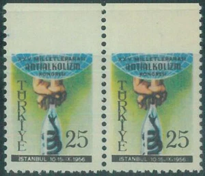 88700 - TURKEY - STAMPS - Pair of stamps with PERFORATION ERROR: Alcohol Abuse - Picture 1 of 1