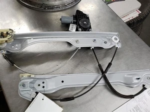 Regulador de ventana delantera izquierda conductor compatible con 18-19 EQUINOX 683835 - Imagen 1 de 2