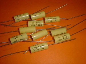 10x 1 µF / 100V axial MKT Kondensator 8x19mm - Picture 1 of 2