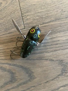 Vintage Heddon CRAZY CRAWLER 2.75" Green/Yellow Bull Frog Fishing Lure - Picture 1 of 5
