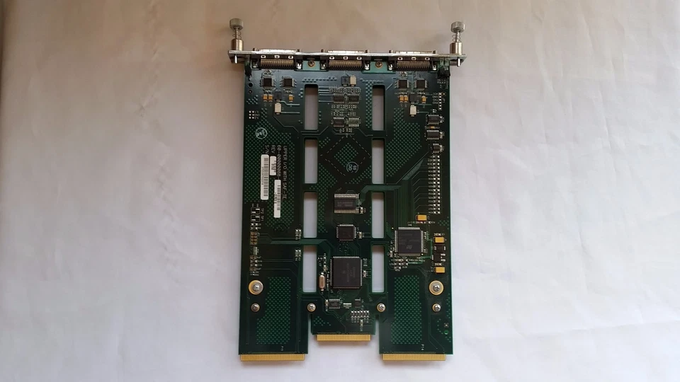 Sun Original Part 370-5397 Ultra-160 JBOD I/O Module, 2U Expansion - Image 1 of 4
