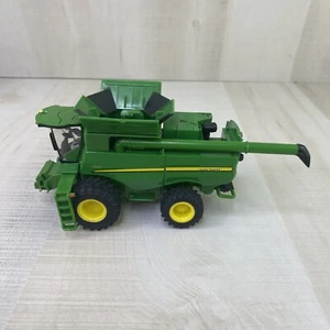 ERTL John Deere S680 Combine Harvester Diecast/Plastic 7" - Missing Header - Picture 1 of 14